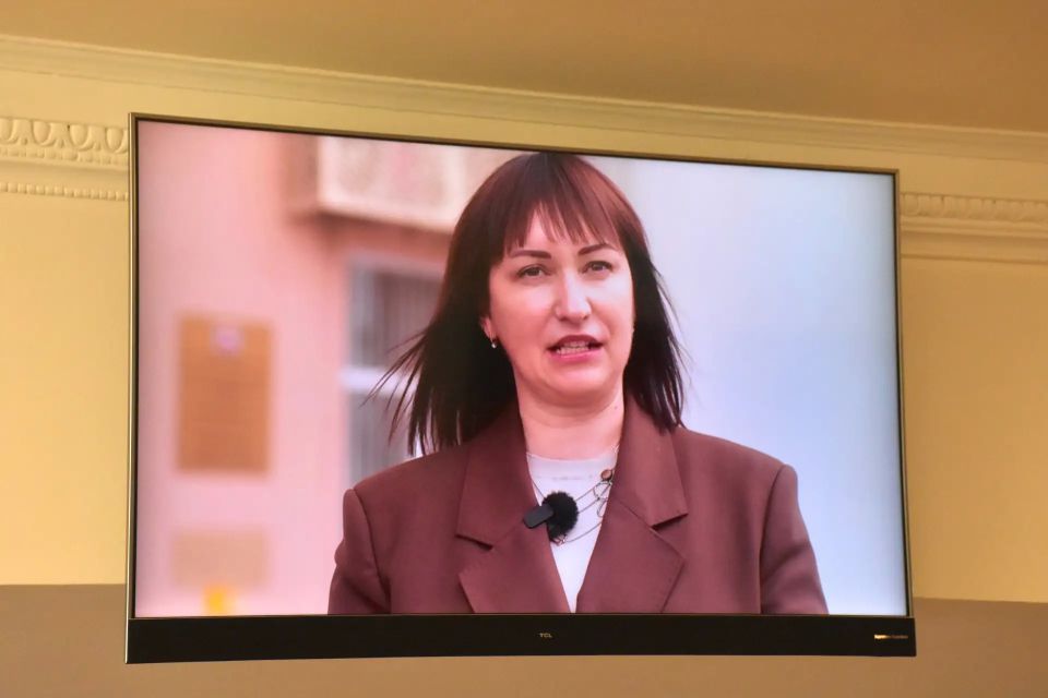 Лариса Кулинич: работа с обращениями граждан — это не просто формальная процедура, это наша обязанность и призвание Лариса Кулинич: работа с обращениями граждан — это не просто формальная процедура, это наша обязанность и призвание
