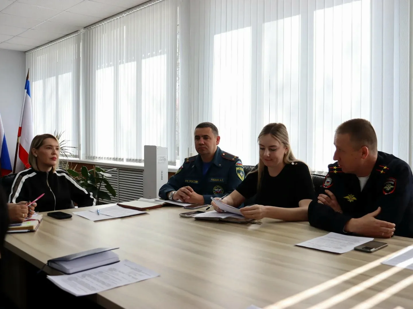 Инна Федоренко: Сегодня провела плановое заседание комиссии по профилактике правонарушений, преступлений и обеспечению общественной безопасности в Джанкойском районе Инна Федоренко: Сегодня провела плановое заседание комиссии по профилактике правонарушений, преступлений и обеспечению общественной безопасности в Джанкойском районе