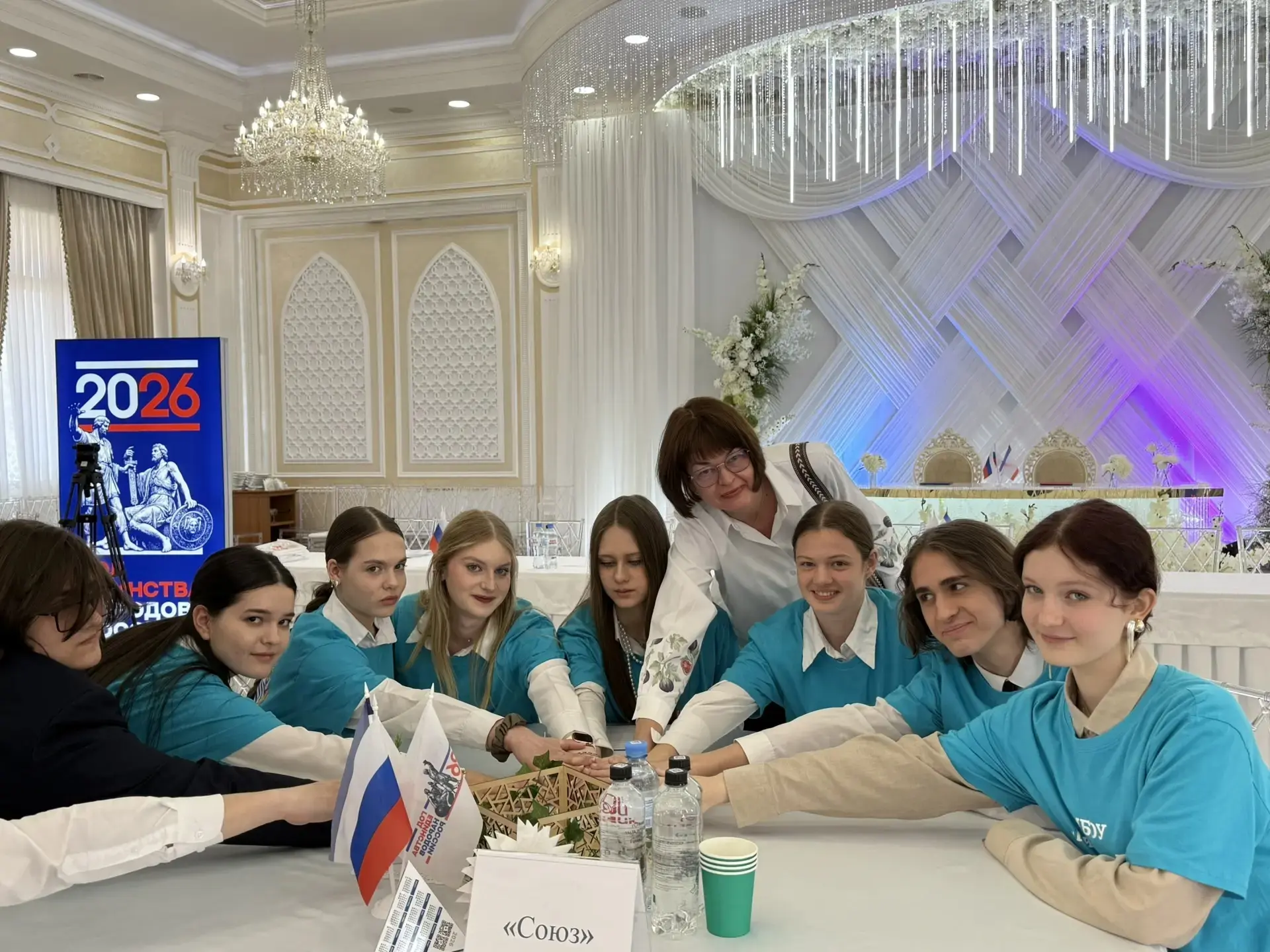 В Симферополе завершился детский социально-просветительский проект «Мы – Россия В Симферополе завершился детский социально-просветительский проект «Мы – Россия