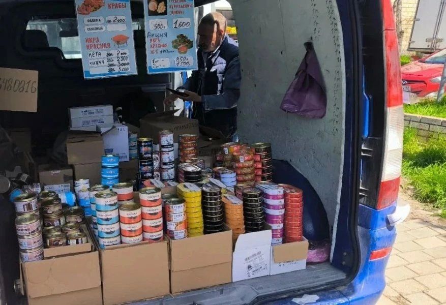 В Нахимовском районе пресекли незаконную торговлю рыбной продукцией