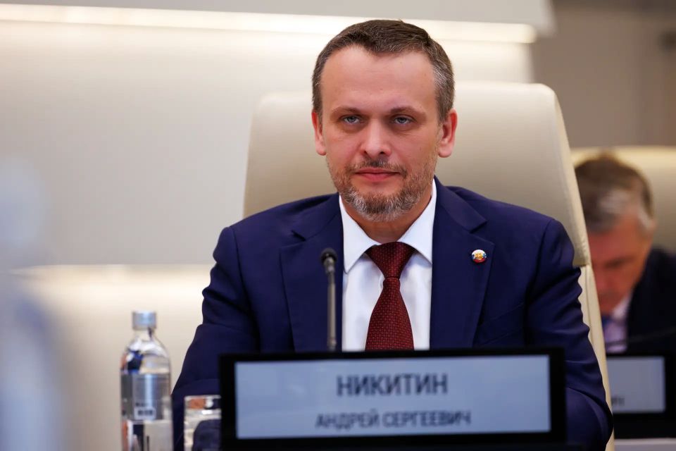Виталий Савельев провел заседание правкомиссии для координации работ по ликвидации последствий ЧС, вызванной крушением танкеров в Керченском проливе Виталий Савельев провел заседание правкомиссии для координации работ по ликвидации последствий ЧС, вызванной крушением танкеров в Керченском проливе