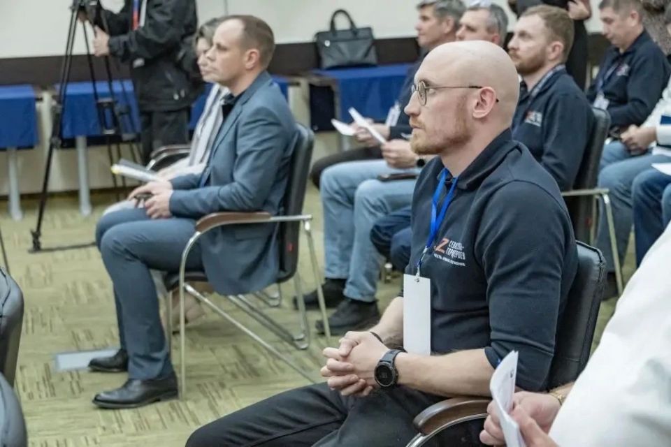 Михаил Развожаев: Завершился третий очный модуль программы «Севастополь — город героев» Михаил Развожаев: Завершился третий очный модуль программы «Севастополь — город героев»