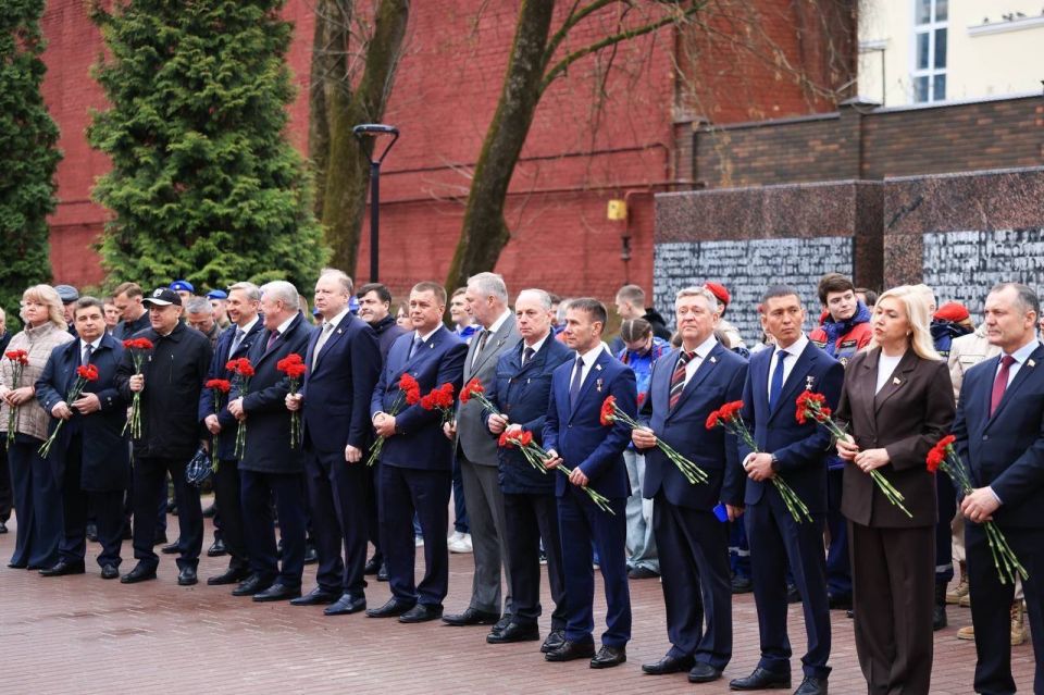 Юрий Нимченко: Принял участие в выездном заседании Совета по военно-патриотическому воспитанию граждан при Совете Федерации, которое прошло 17 апреля в городе-герое Смоленске