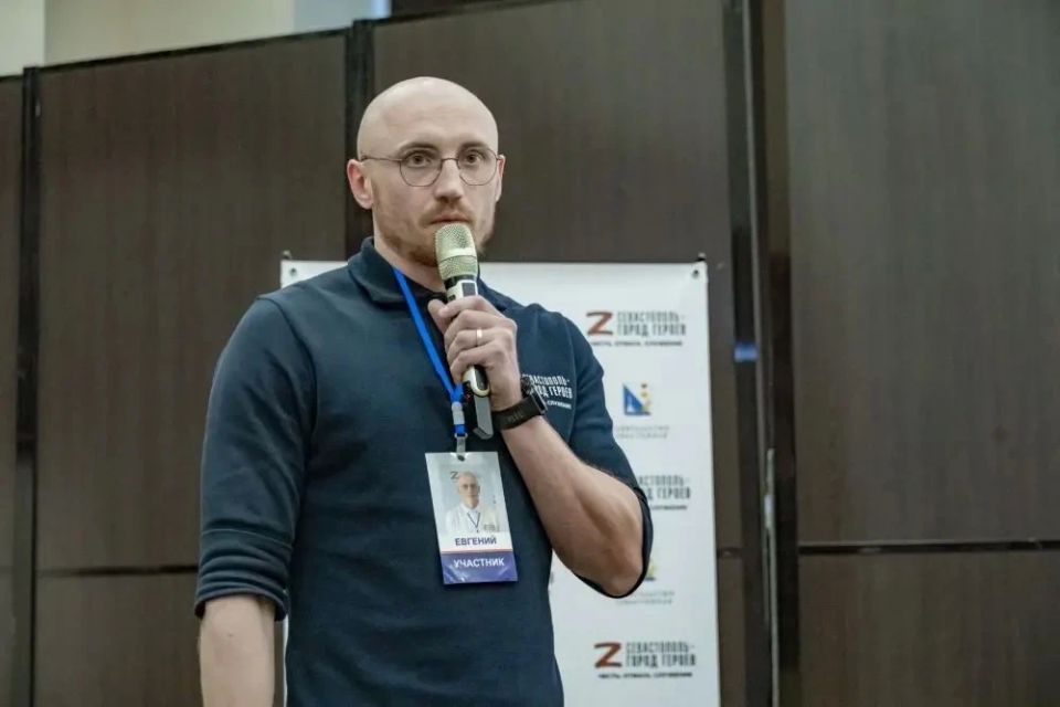 Михаил Развожаев: Завершился третий очный модуль программы «Севастополь — город героев» Михаил Развожаев: Завершился третий очный модуль программы «Севастополь — город героев»