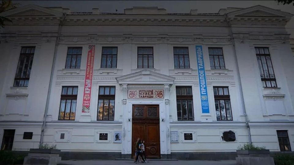 "Злостная выдумка": директор Центрального музея Тавриды ответил на претензии СБУ