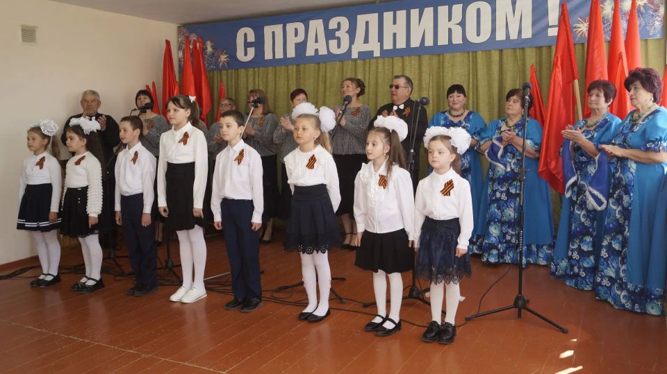 10 апреля в Советском районе стартовали две важные патриотические акции - «Память в граните» и «Эстафета Памяти» 10 апреля в Советском районе стартовали две важные патриотические акции - «Память в граните» и «Эстафета Памяти»