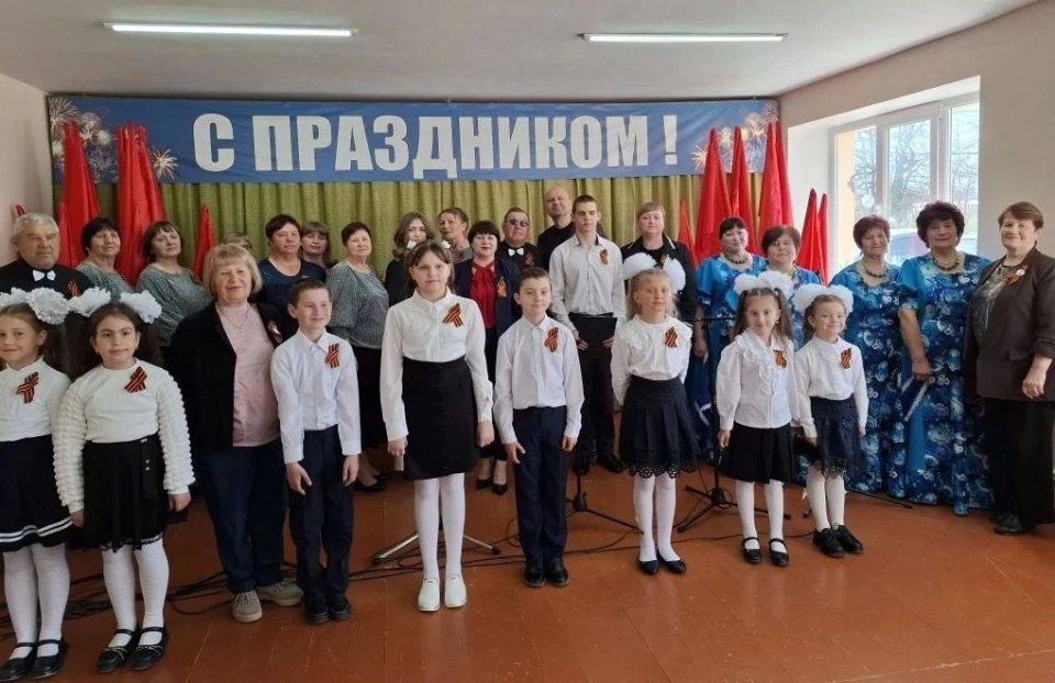 10 апреля в Советском районе стартовали две важные патриотические акции - «Память в граните» и «Эстафета Памяти» 10 апреля в Советском районе стартовали две важные патриотические акции - «Память в граните» и «Эстафета Памяти»