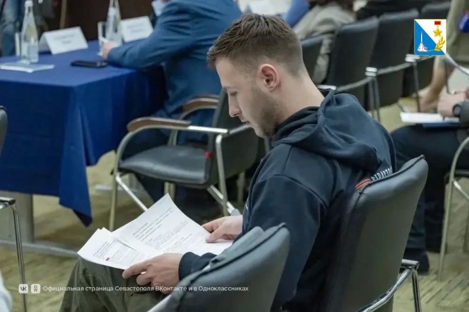 Участники программы «Севастополь — город героев» сдали экзамены и представили проектные работы по итогам третьего модуля Участники программы «Севастополь — город героев» сдали экзамены и представили проектные работы по итогам третьего модуля