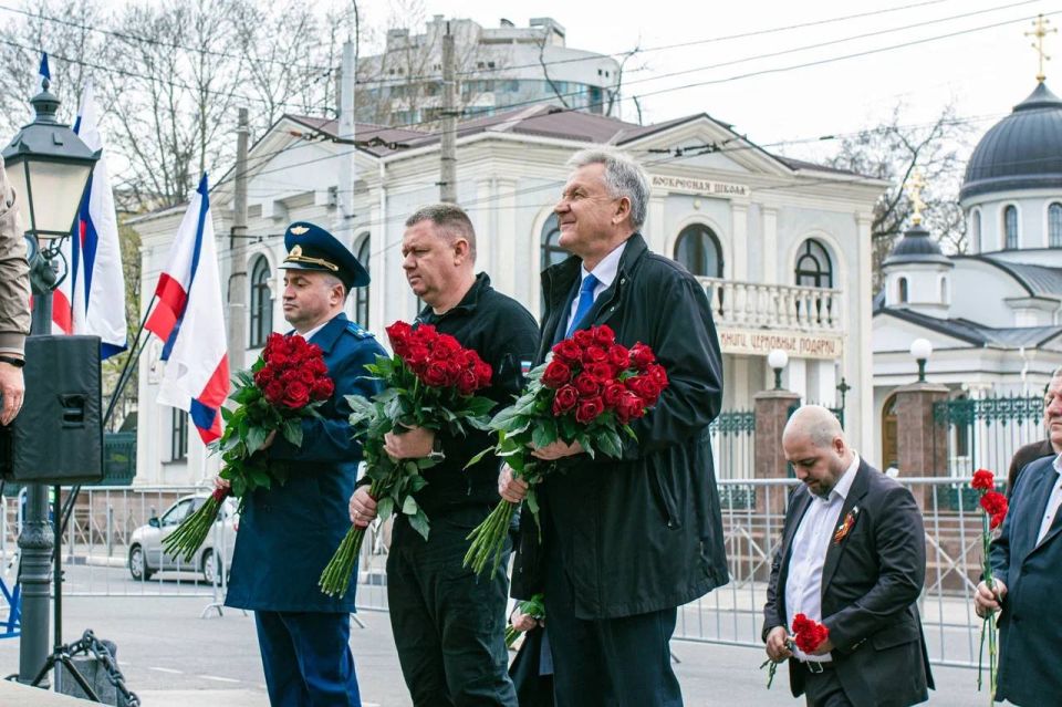Михаил Афанасьев: Сегодня – День принятия Крыма, Тамани и Кубани в состав Российской Империи! Михаил Афанасьев: Сегодня – День принятия Крыма, Тамани и Кубани в состав Российской Империи!