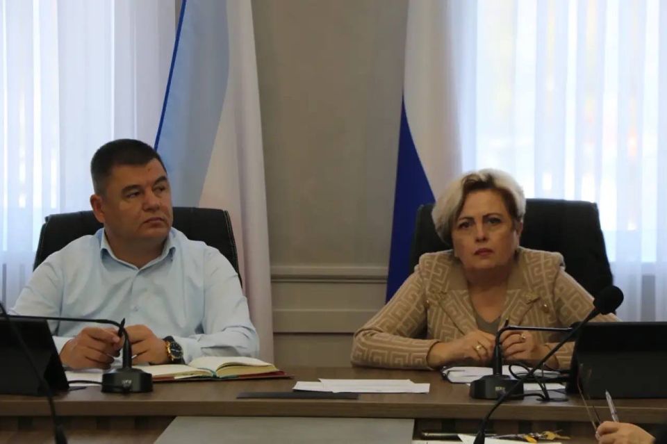 Ольга Урайкина: Сегодня в администрации Бахчисарайского района состоялось совещание с главами администраций сельских поселений Ольга Урайкина: Сегодня в администрации Бахчисарайского района состоялось совещание с главами администраций сельских поселений