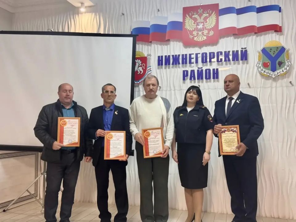 Антон Кравец: В день местного самоуправления чествовали нижнегорцев, работников местных органов власти, которые трудятся во благо людей, кто представляет многотысячный отряд народных избранников Антон Кравец: В день местного самоуправления чествовали нижнегорцев, работников местных органов власти, которые трудятся во благо людей, кто представляет многотысячный отряд народных избранников
