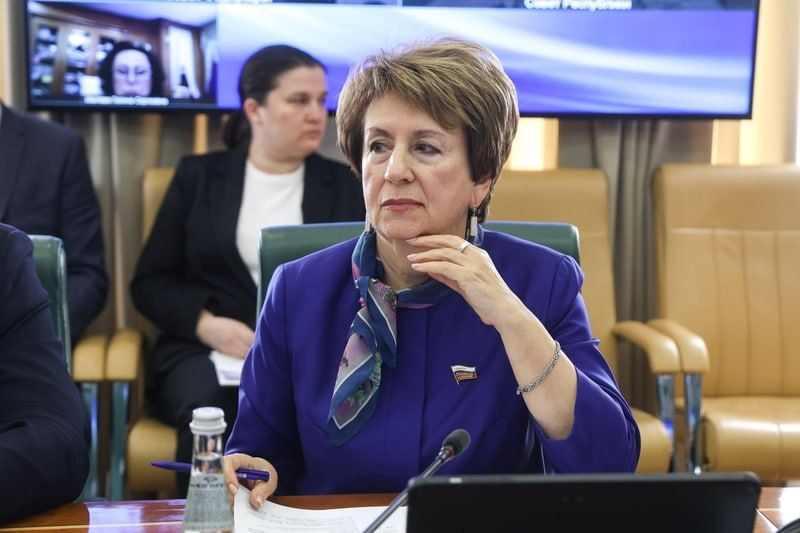 Екатерина Алтабаева: По распоряжению Председателя СФ В.И. Матвиенко вхожу в состав Организационного комитета XIII Форума регионов России и Беларуси Екатерина Алтабаева: По распоряжению Председателя СФ В.И. Матвиенко вхожу в состав Организационного комитета XIII Форума регионов России и Беларуси