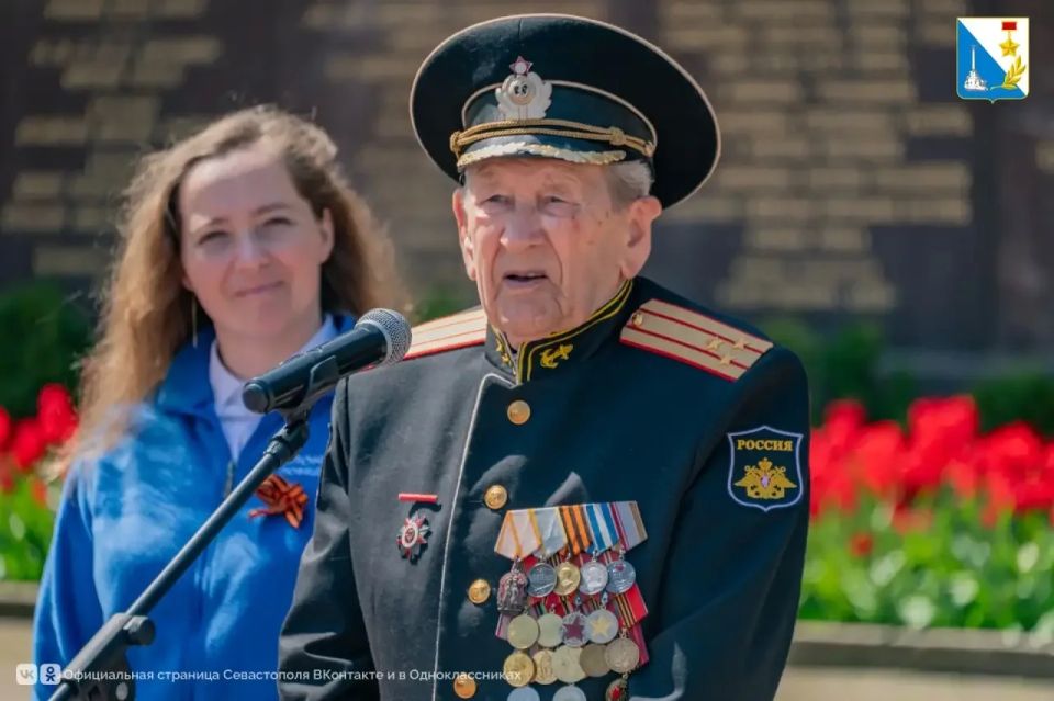 Около 90 тысяч георгиевских лент раздадут в Севастополе до 9 мая Около 90 тысяч георгиевских лент раздадут в Севастополе до 9 мая