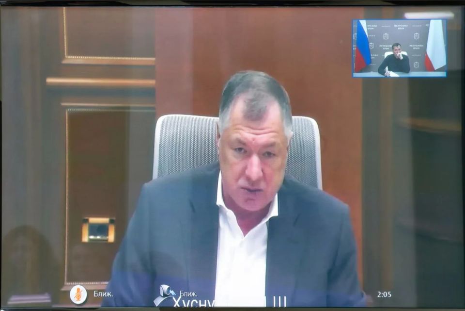 С начала года в Крыму ввели в эксплуатацию 245 тысяч "квадратов" жилья С начала года в Крыму ввели в эксплуатацию 245 тысяч "квадратов" жилья