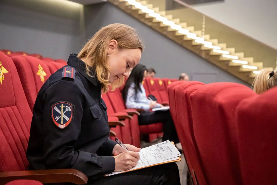 Полицейские Севастополя приняли участие во Всероссийской исторической акции «Диктант Победы» Полицейские Севастополя приняли участие во Всероссийской исторической акции «Диктант Победы»