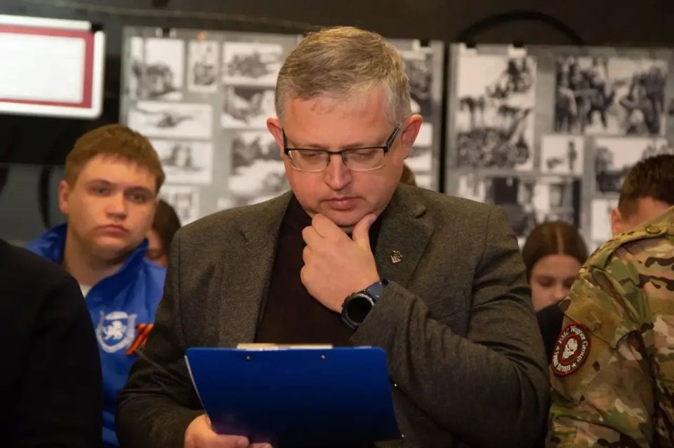 Владимир Бобков: Акция «Диктант Победы» — это не только проверка знаний, но и дань уважения подвигу советского народа Владимир Бобков: Акция «Диктант Победы» — это не только проверка знаний, но и дань уважения подвигу советского народа