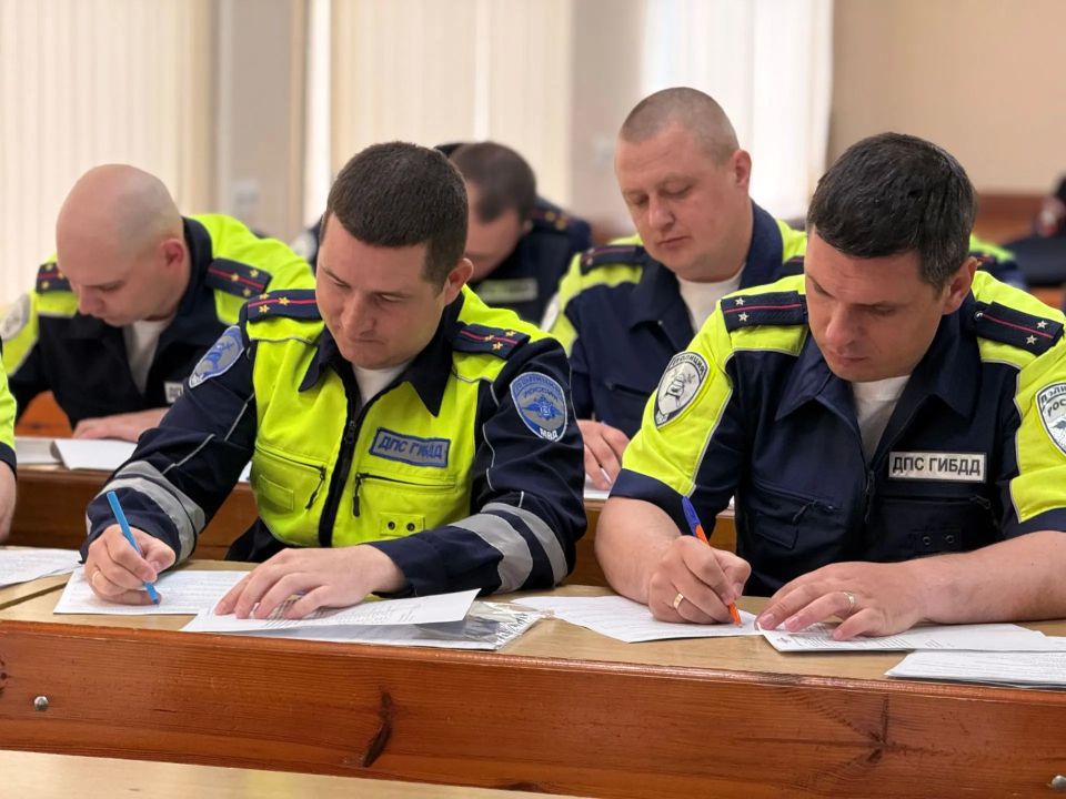 В Крыму проведен II региональный этап Всероссийского конкурса среди инспекторов ДПС «Лучший по профессии» В Крыму проведен II региональный этап Всероссийского конкурса среди инспекторов ДПС «Лучший по профессии»