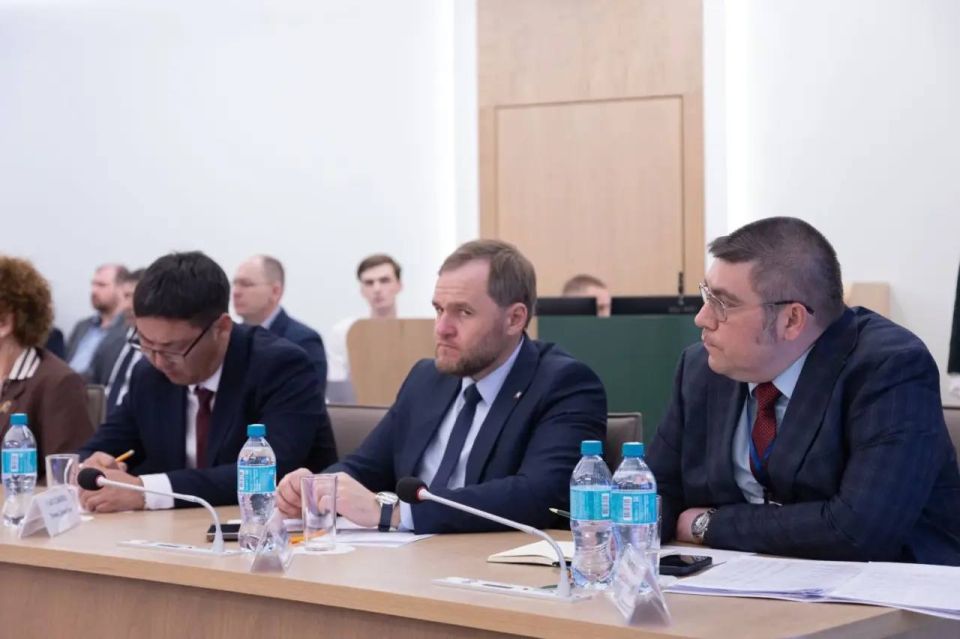 Заместитель министра сельского хозяйства Республики Крым Николай Тютюник принял участие в стратегической сессии на базе Волгоградского аграрного университета Заместитель министра сельского хозяйства Республики Крым Николай Тютюник принял участие в стратегической сессии на базе Волгоградского аграрного университета