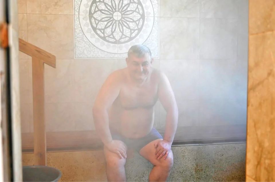Кто из симферопольцев может помыться в бане бесплатно, сколько таких счастливцев и как это работает, попытался выяснить корреспондент «Крымской газеты»