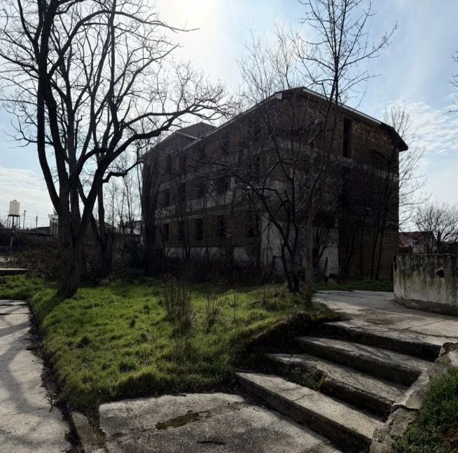 Минимущество Крыма информирует о приеме заявок на участие в торгах по приватизации имущества