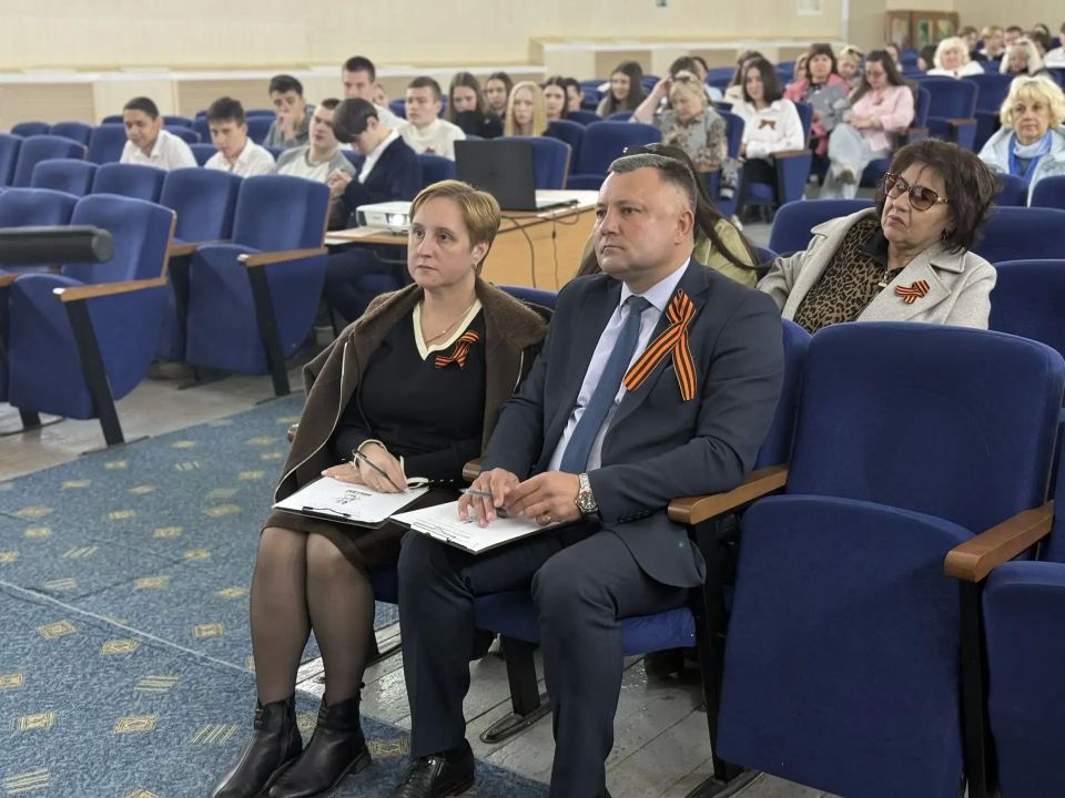 Сегодня по всей стране прошла ежегодная просветительско-патриотическая акция «Диктант Победы» Сегодня по всей стране прошла ежегодная просветительско-патриотическая акция «Диктант Победы»