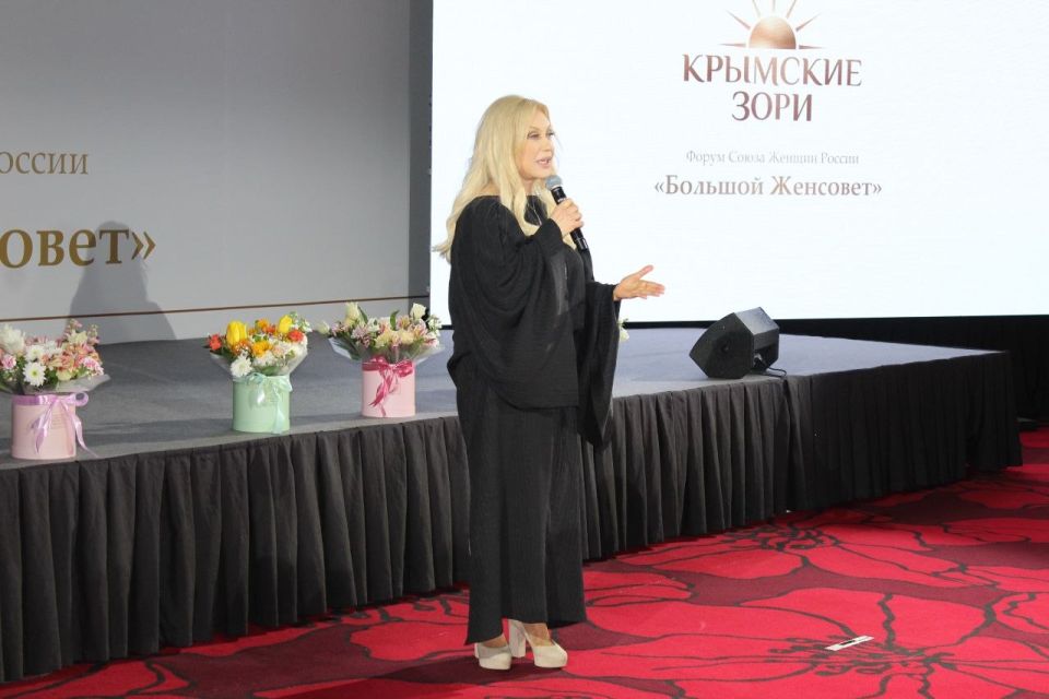 «Крымские зори». В Алуште прошел первый Форум Союза Женщин России «Большой Женсовет» «Крымские зори». В Алуште прошел первый Форум Союза Женщин России «Большой Женсовет»