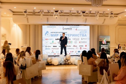 ����� 200 ���������� ��������� ������� ������� � ������ ���� �����������