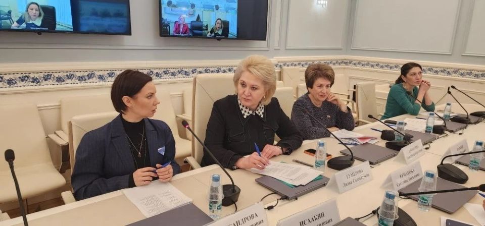 Екатерина Алтабаева: Сегодня приняла участие в совещании, посвященном обеспечению образовательных организаций культуры специализированной одеждой и обувью для занятий хореографией Екатерина Алтабаева: Сегодня приняла участие в совещании, посвященном обеспечению образовательных организаций культуры специализированной одеждой и обувью для занятий хореографией
