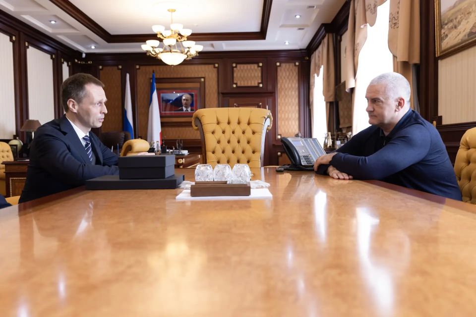 Сергей Аксёнов: Республика Крым продолжает удерживать позиции одного из центров развития смешанных боевых единоборств в России Сергей Аксёнов: Республика Крым продолжает удерживать позиции одного из центров развития смешанных боевых единоборств в России