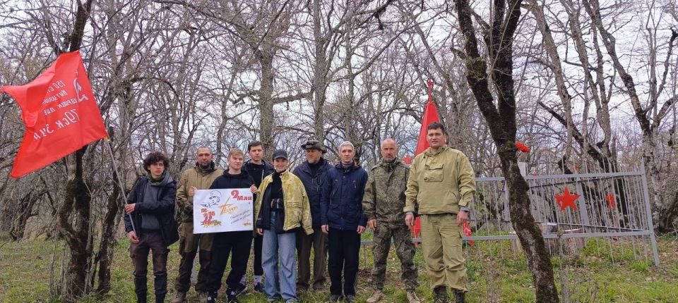 Студенты ГБПОУ РК «Симферопольский колледж радиоэлектроники» и ГБПОУ РК «Симферопольский автотранспортный техникум» привели в порядок памятник партизанам Крыма Студенты ГБПОУ РК «Симферопольский колледж радиоэлектроники» и ГБПОУ РК «Симферопольский автотранспортный техникум» привели в порядок памятник партизанам Крыма