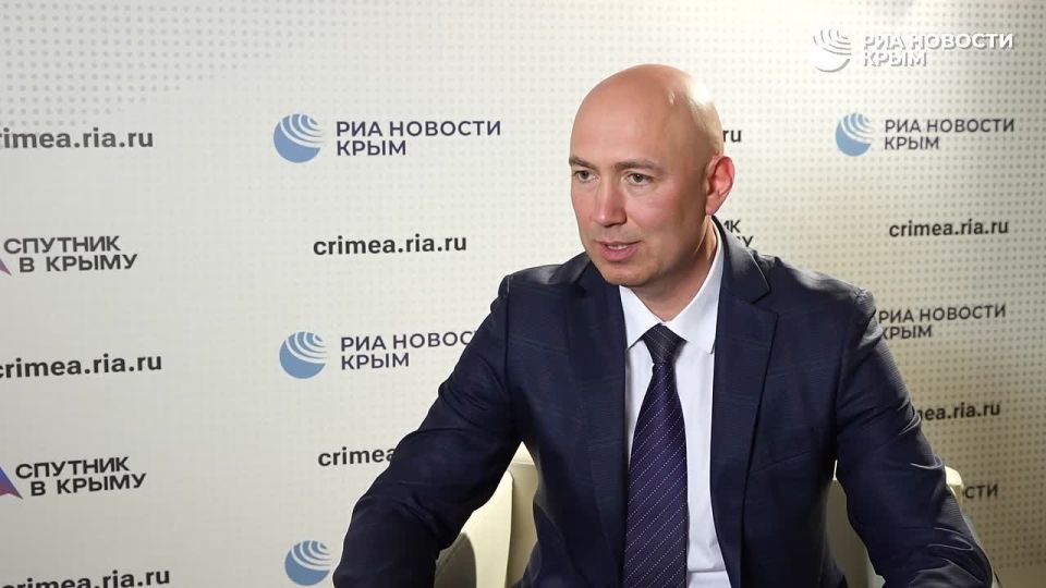 Половина участников программы "Герои Крыма" уже работают в органах власти