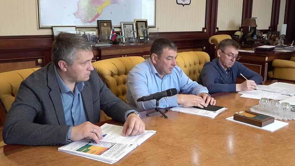 Аксёнов: чиновники и депутаты в Крыму должны реагировать на обращения граждан в течение 2-3 дней