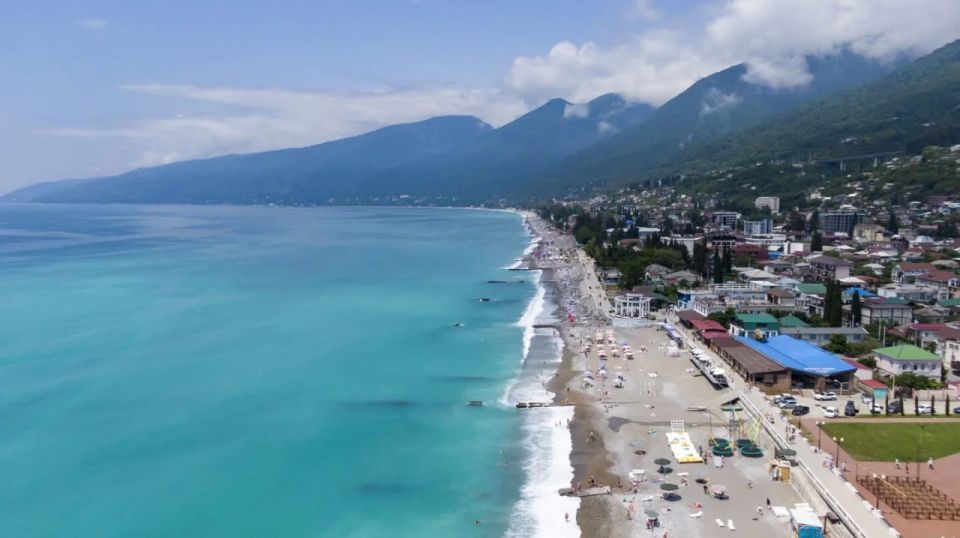 Прямое морское сообщение могут запустить между Гагрой и Ялтой