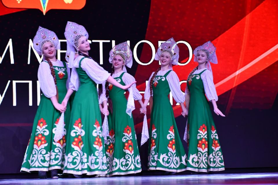 Василий Грабован: Сегодня в нашем Центре культуры прошёл праздничный концерт, посвящённый всем, кто работает на благо района Василий Грабован: Сегодня в нашем Центре культуры прошёл праздничный концерт, посвящённый всем, кто работает на благо района