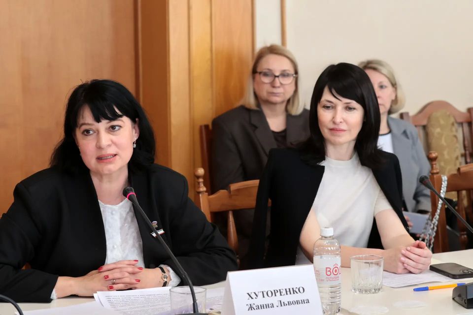 В Крыму состоялся Форум Союза женщин России «Большой Женсовет В Крыму состоялся Форум Союза женщин России «Большой Женсовет