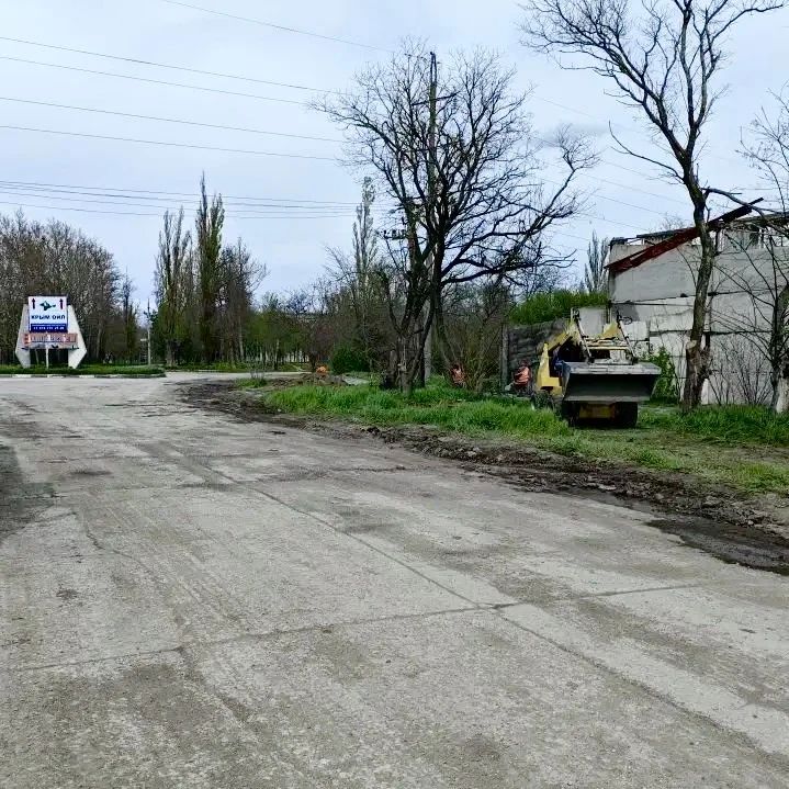 В Джанкойском районе ведутся работы по ремонту автомобильных дорог местного значения общей протяжённостью более 3,8 км В Джанкойском районе ведутся работы по ремонту автомобильных дорог местного значения общей протяжённостью более 3,8 км