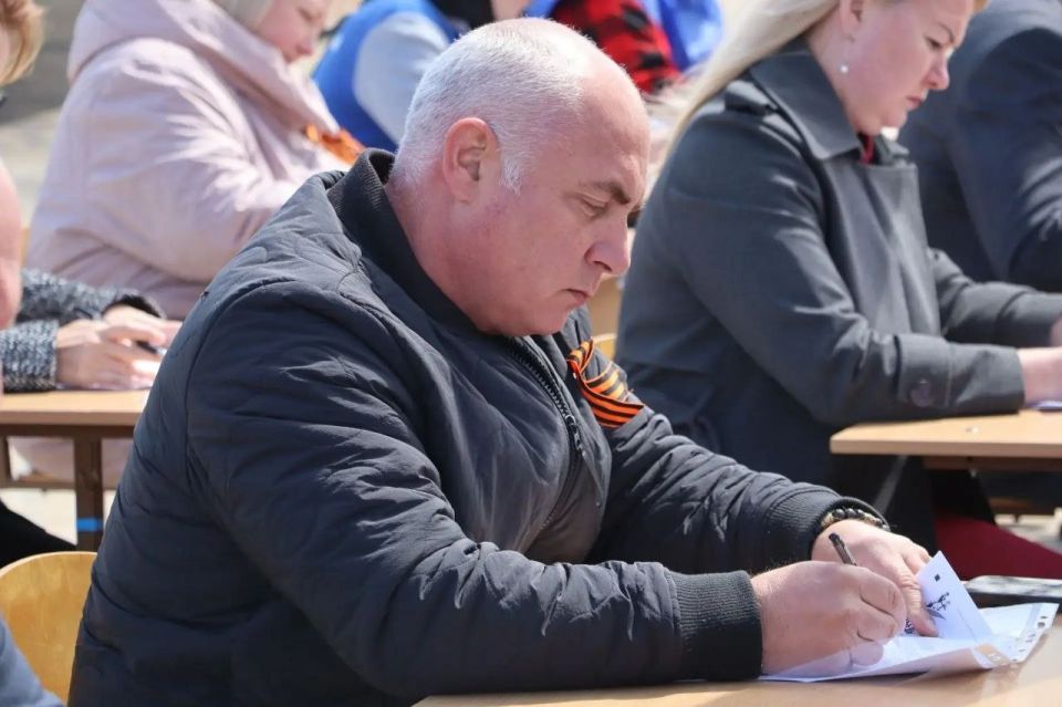 Керчь присоединилась к международной патриотической акции «Диктант Победы» Керчь присоединилась к международной патриотической акции «Диктант Победы»