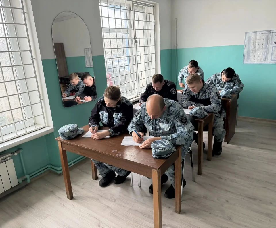 В МВД по Республике Крым прошел конкурс «Лучший по профессии» среди сотрудников кинологических подразделений В МВД по Республике Крым прошел конкурс «Лучший по профессии» среди сотрудников кинологических подразделений