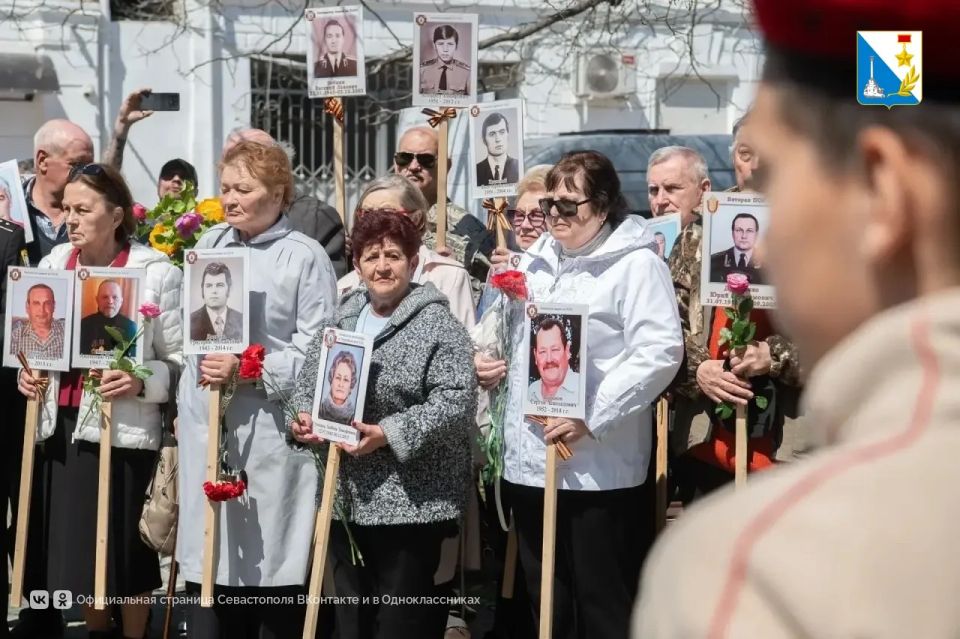 450 севастопольцев встали на защиту мира от радиации — город помнит 450 севастопольцев встали на защиту мира от радиации — город помнит