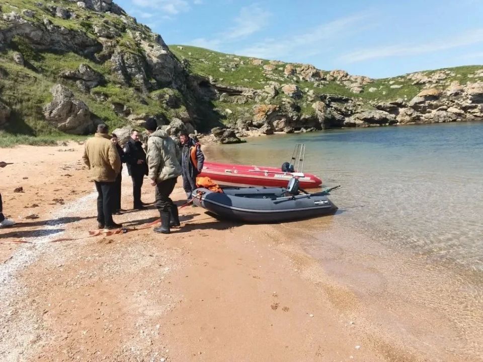 В Ленинском районе спасли троих рыбаков