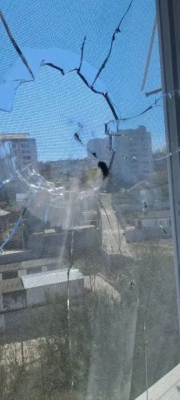 В Севастополе устраняют последствия ночной массированной атаки ВСУ