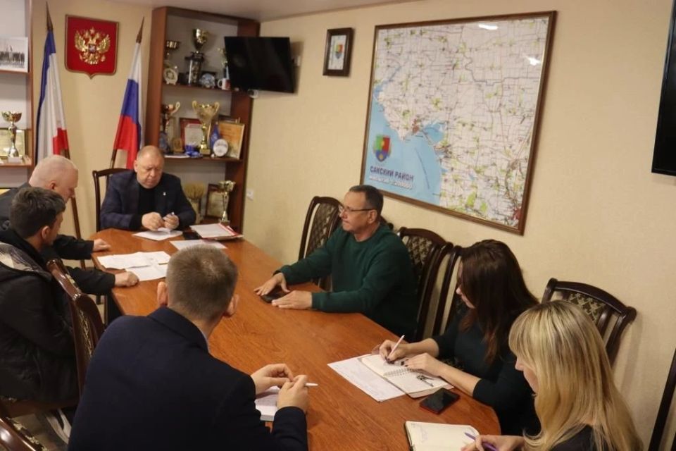 Заместитель главы администрации Сакского района Игорь Никуленков провел еженедельный прием граждан Заместитель главы администрации Сакского района Игорь Никуленков провел еженедельный прием граждан