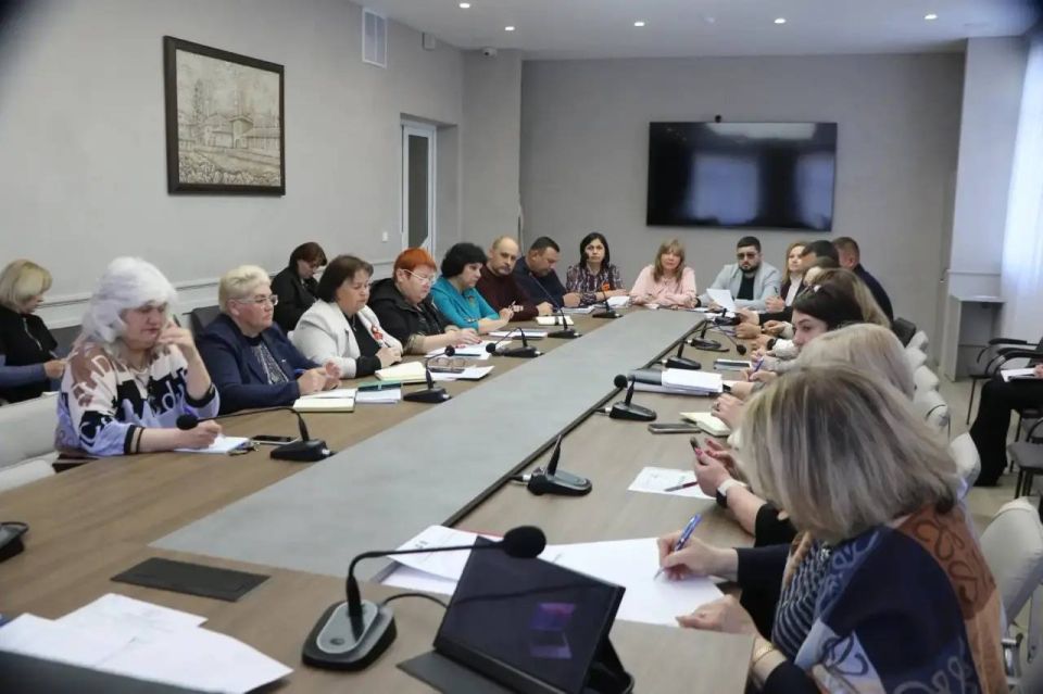 Ольга Урайкина: Сегодня провела совещание при главе Бахчисарайского района с главами поселений Ольга Урайкина: Сегодня провела совещание при главе Бахчисарайского района с главами поселений