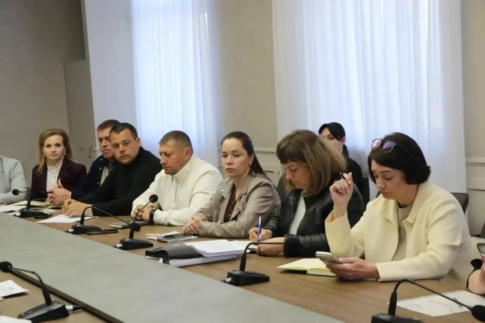 Ольга Урайкина: Сегодня провела совещание при главе Бахчисарайского района с главами поселений Ольга Урайкина: Сегодня провела совещание при главе Бахчисарайского района с главами поселений