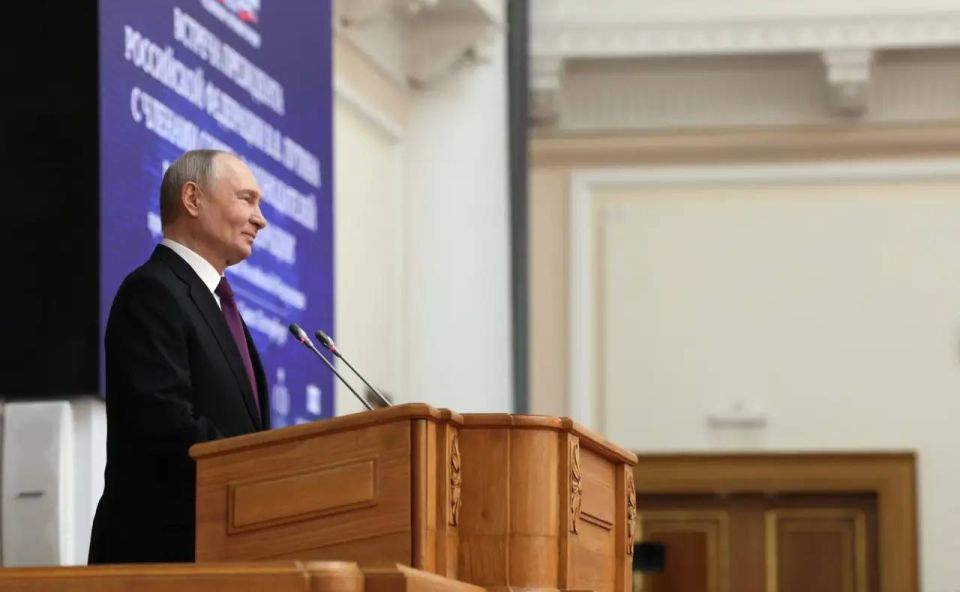Владимир Немцев: По уже сложившейся традиции на заседании Совета законодателей выступил Президент России Владимир Владимирович Путин