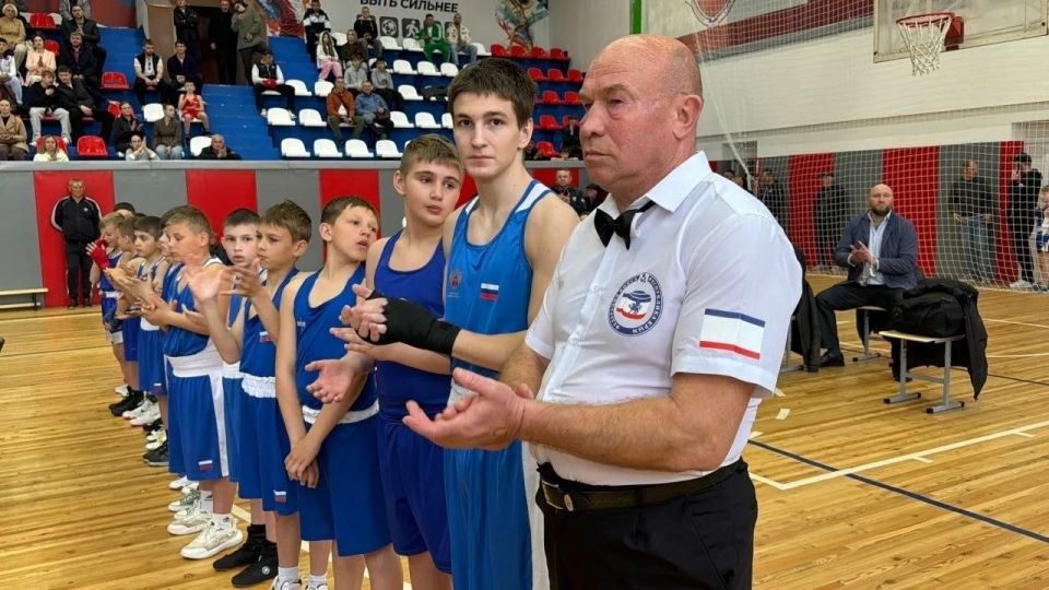 В Керчи прошёл VII турнир по боксу, посвящённый памяти заслуженного тренера Виктора Валентиновича Дубины В Керчи прошёл VII турнир по боксу, посвящённый памяти заслуженного тренера Виктора Валентиновича Дубины