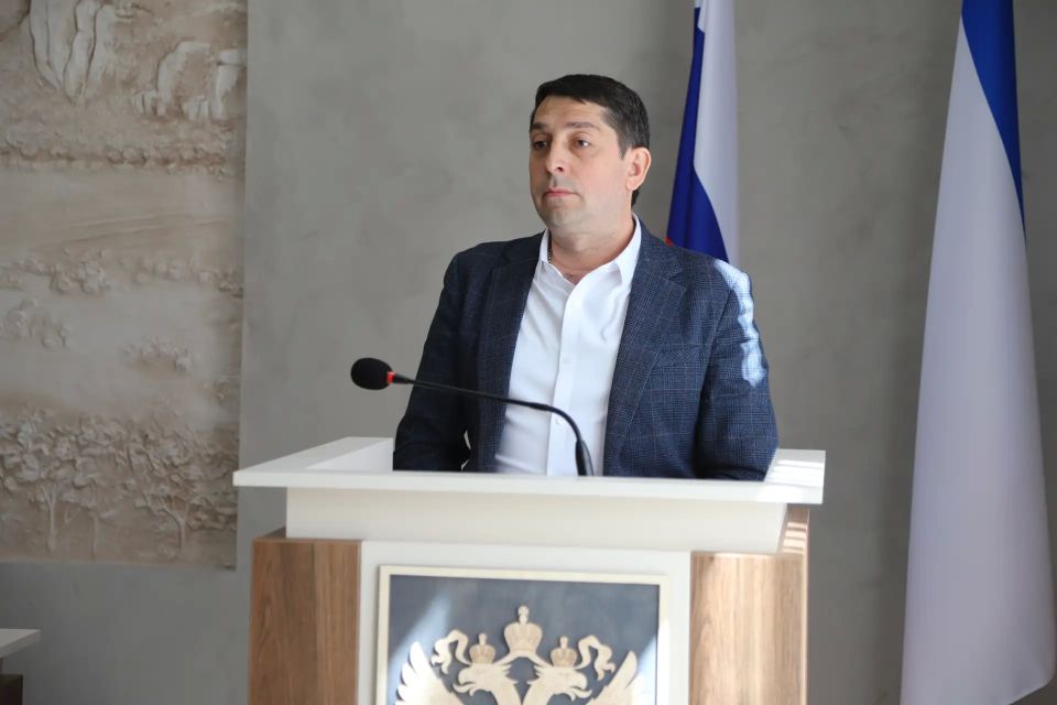 На аппаратном совещании администрации Бахчисарайского района директор ЕДДС Константин Безбородкин сообщил, что за неделю поступило 580 обращений На аппаратном совещании администрации Бахчисарайского района директор ЕДДС Константин Безбородкин сообщил, что за неделю поступило 580 обращений