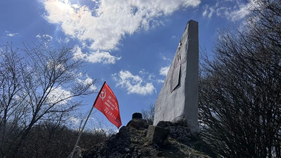 В преддверии Дня Великой Победы сотрудники ГКУ РК «Крымский центр Территориального страхового фонда документации», а также члены их семей провели ряд мероприятий по благоустройству памятных мест, посвящённых крымским... В преддверии Дня Великой Победы сотрудники ГКУ РК «Крымский центр Территориального страхового фонда документации», а также члены их семей провели ряд мероприятий по благоустройству памятных мест, посвящённых крымским...