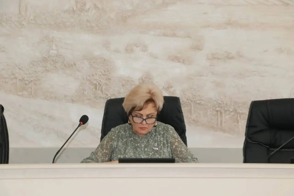 Ольга Урайкина: Сегодня после заседания президиума, состоялось 28-ое заседание Бахчисарайского районного совета Ольга Урайкина: Сегодня после заседания президиума, состоялось 28-ое заседание Бахчисарайского районного совета