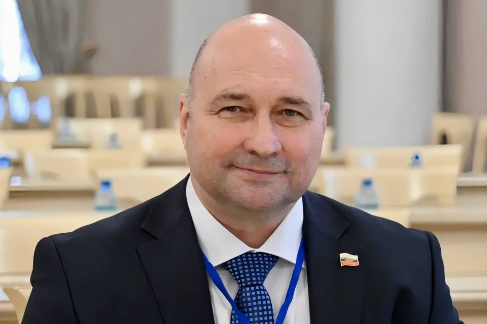 Владимир Немцев: В Таврическом дворце Санкт-Петербурга прошло заседание Совета законодателей Российской Федерации Владимир Немцев: В Таврическом дворце Санкт-Петербурга прошло заседание Совета законодателей Российской Федерации